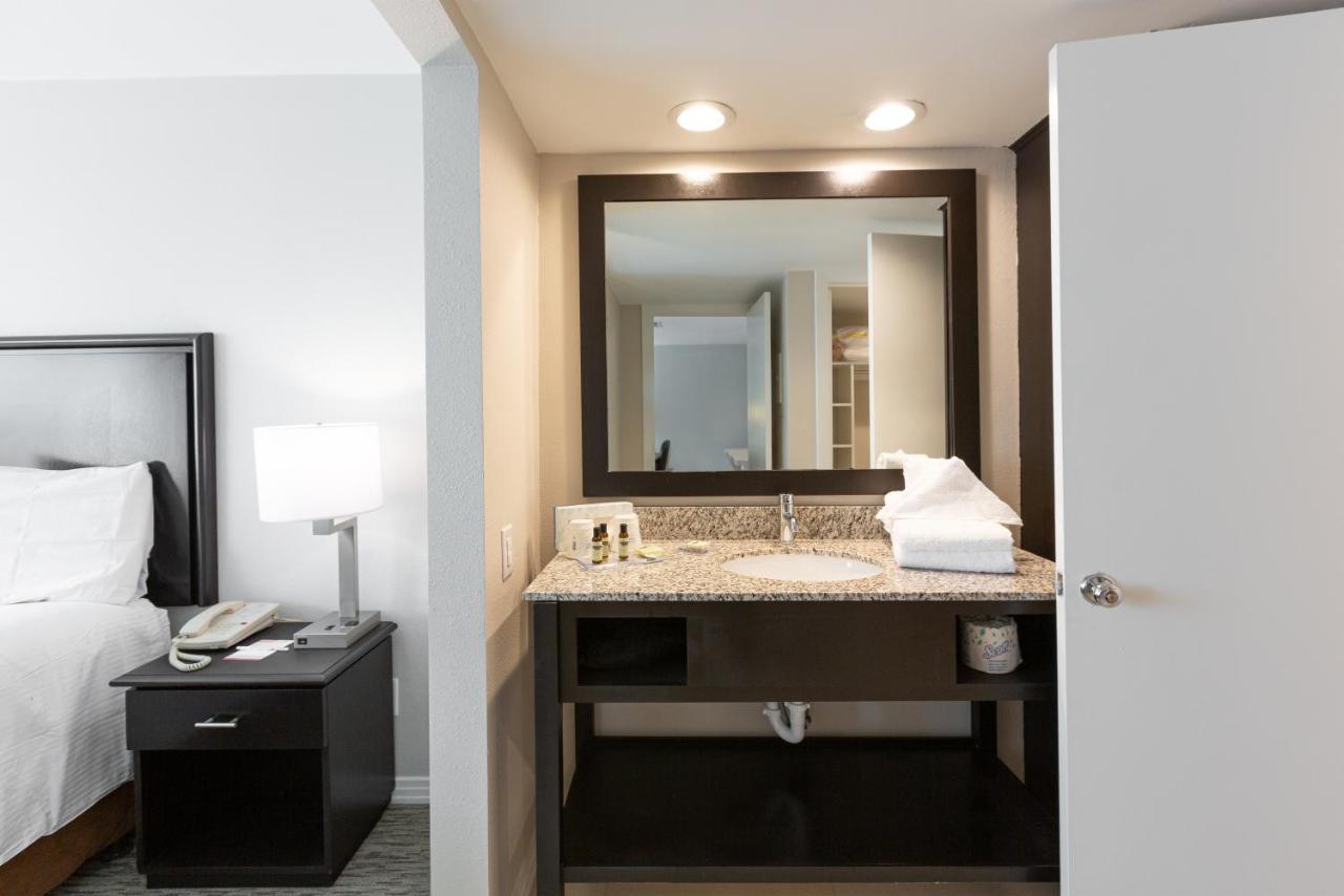 Value Suites Extended Stay - Арлінгтон Екстер'єр фото
